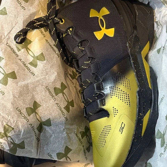 Under Armour Black and Gold Athletic Shoes